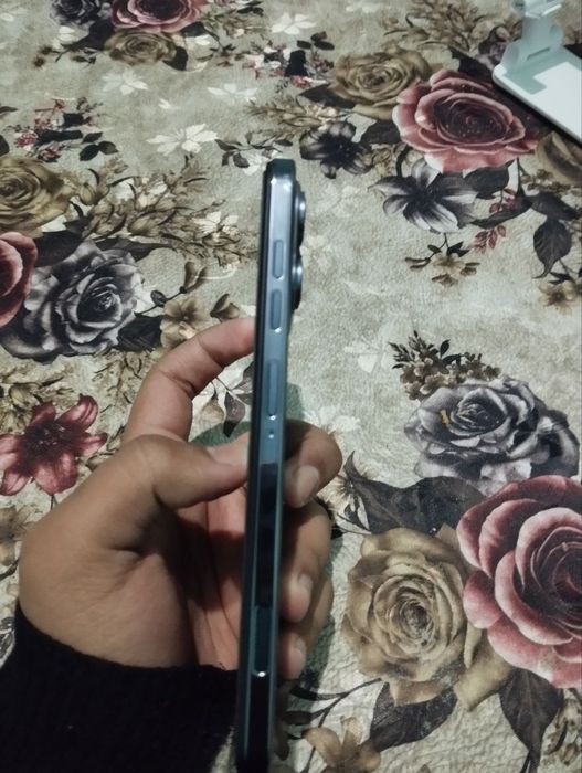 W&O x 16 pro max telefon sotiladi