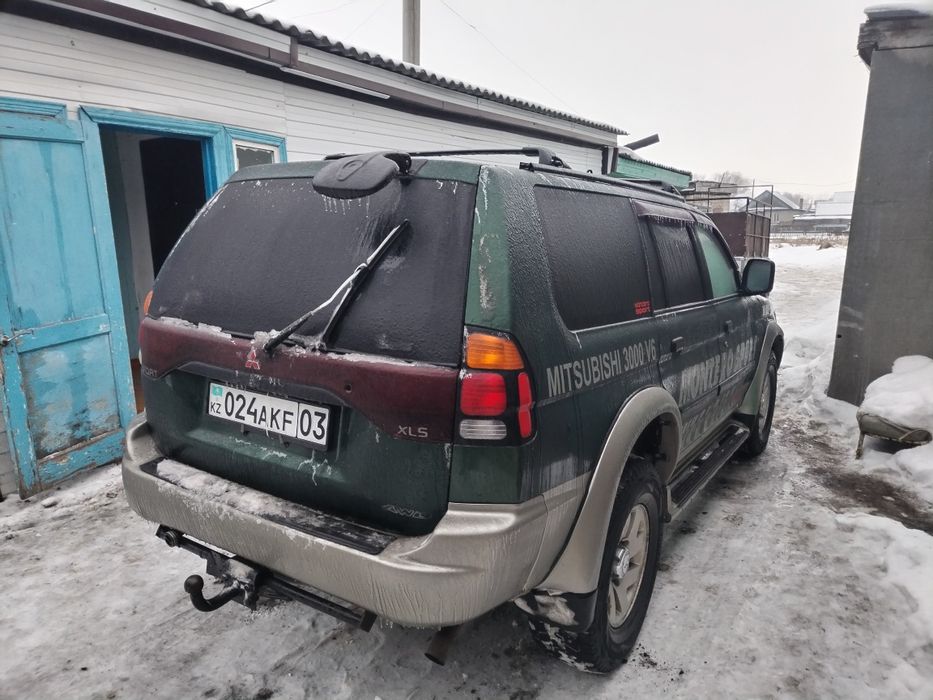 Продам Митсубиси Монтеро Спорт