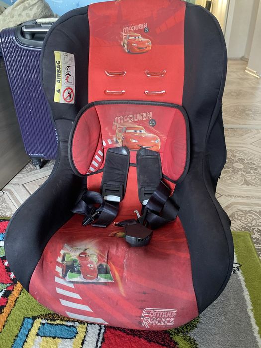 Автомобильное детское кресло