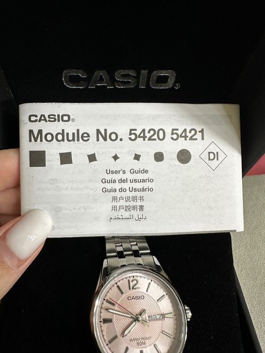 Часы женские Casio