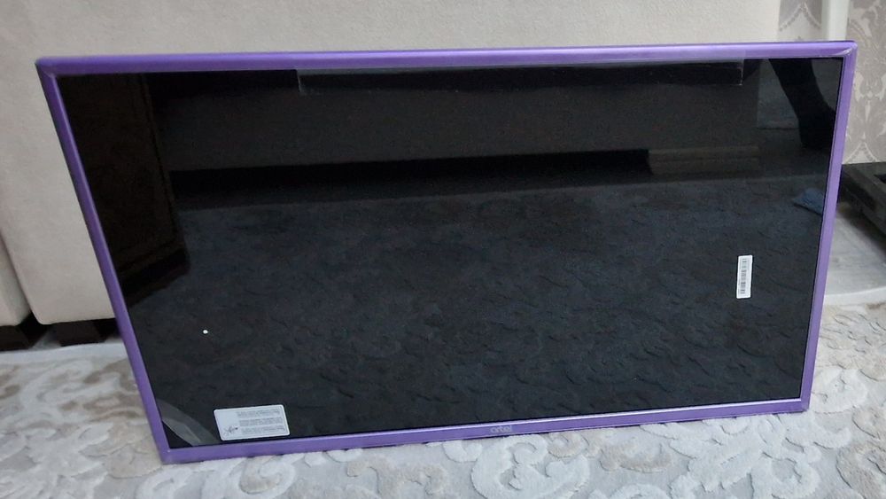 Телевизор Artel новый