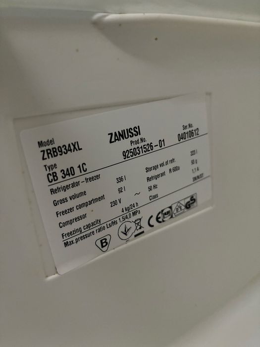 Frigider Zanussi
