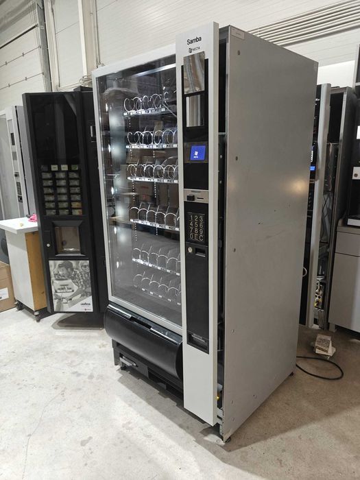 Automat Vending Necta Samba