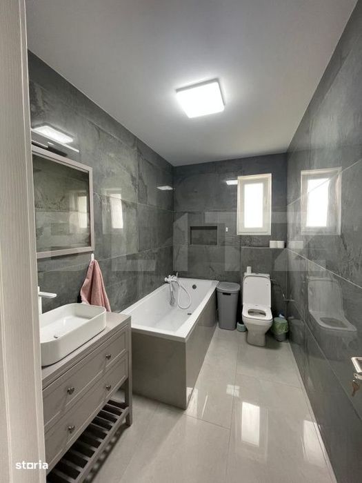 Apartament cu 3 camere, mobilat/utilat - London Residence