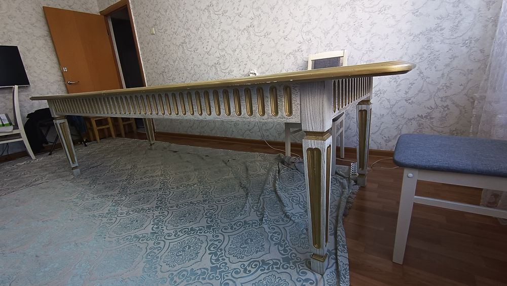 Стол деревянный срочно