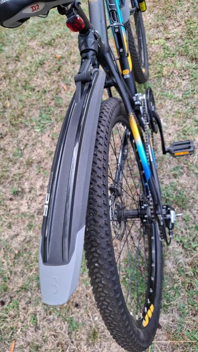Bicicletă MTX Cross GRX 8 HDB 27.5" - stare excelentă, complet echipată