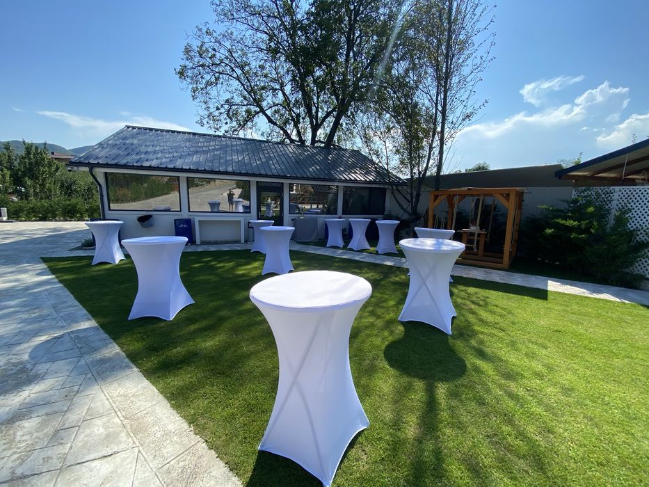 Mese cocktail de inchiriat