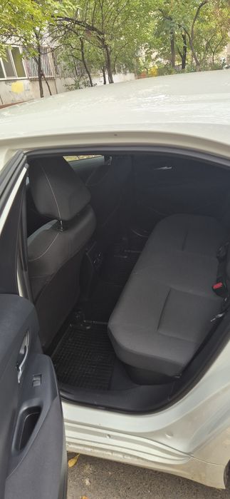 Toyota Corolla Sedan 1.8 Hybrid 2021