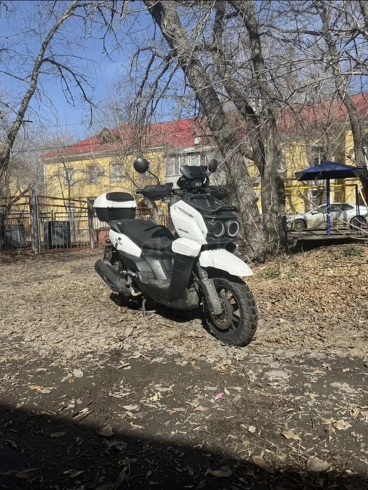 Скутер tank urban