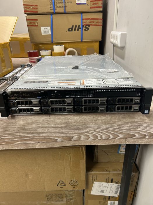 Серве Dell PowerEdge R730 8LFF
