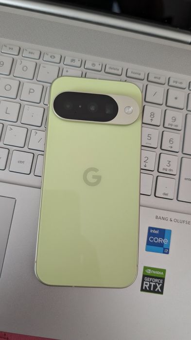 Telefon Google Pixel 10 Lemon 256 Gb