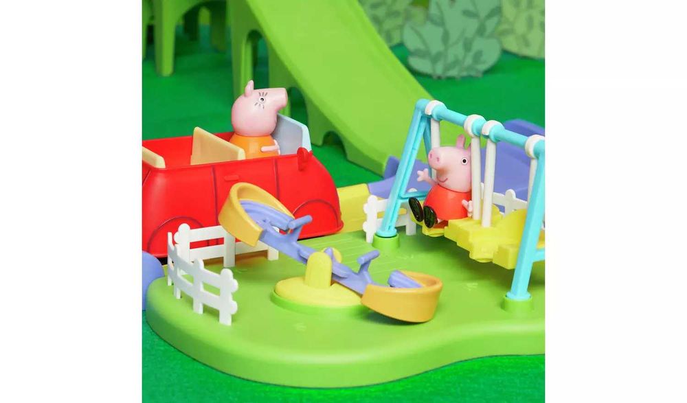 Пепа Пиг PEPPA PIG На разходка в града на Пепа Писта с кола Оригинален