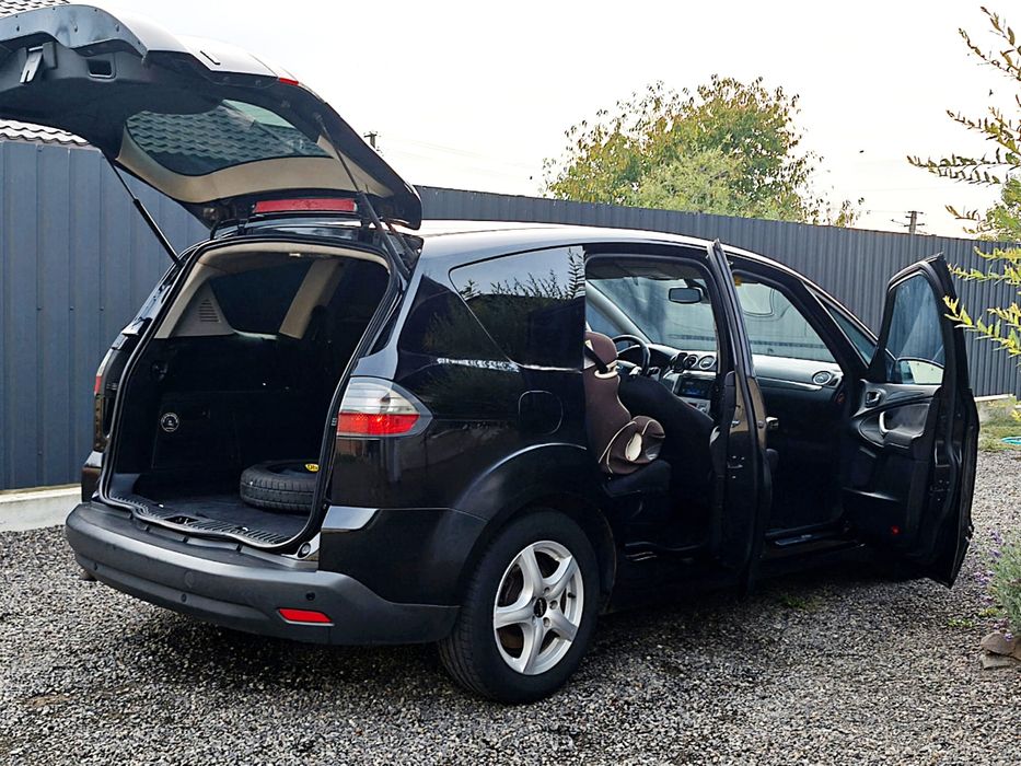 Ford S Max, vând sau schimb cu cutie automata
