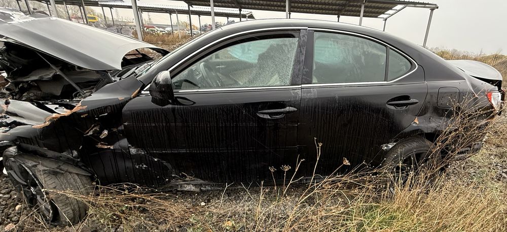 Lexus IS 220d 2.2d  на части