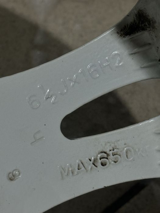 Диски R16 Accent