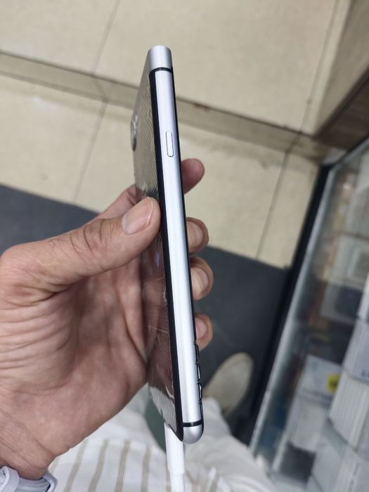 Blackberry KEYONE xotrasi 32gb rum karta