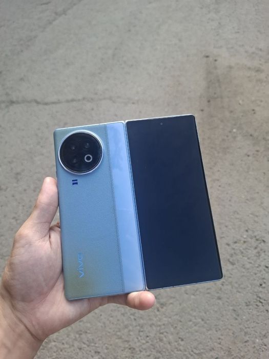 Обменяю vivo x fold 2