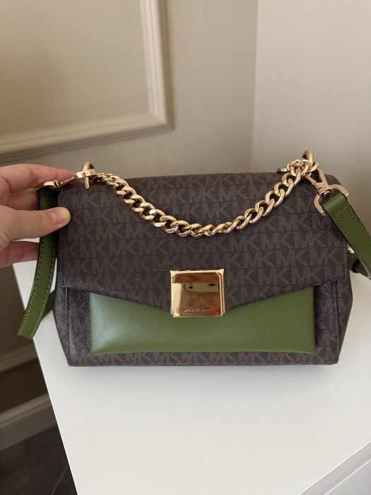 Продам сумку  michael kors