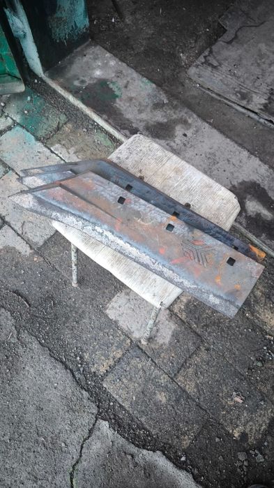Продаю лемеха на плуг