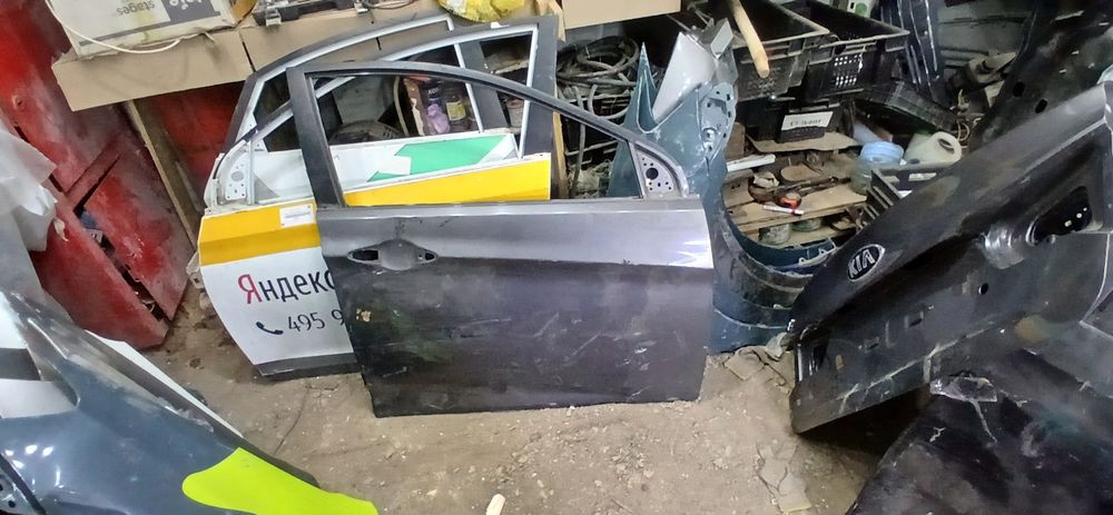 Дверь на акцент солярис передняя правая дверь Hyundai Accent Solaris б