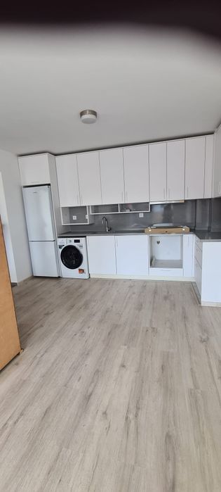 Продавам уютен двустаен апартамент