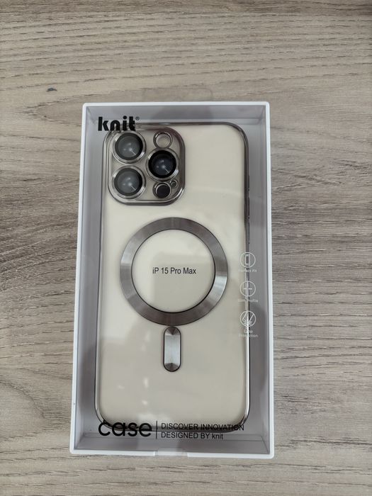 Чехлы на  Iphone