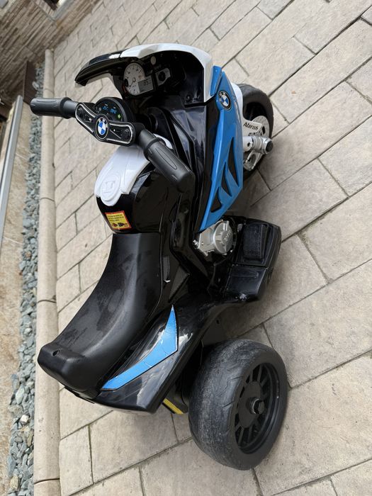 Motocicleta electrica, BMW S1000RR pentru copii
