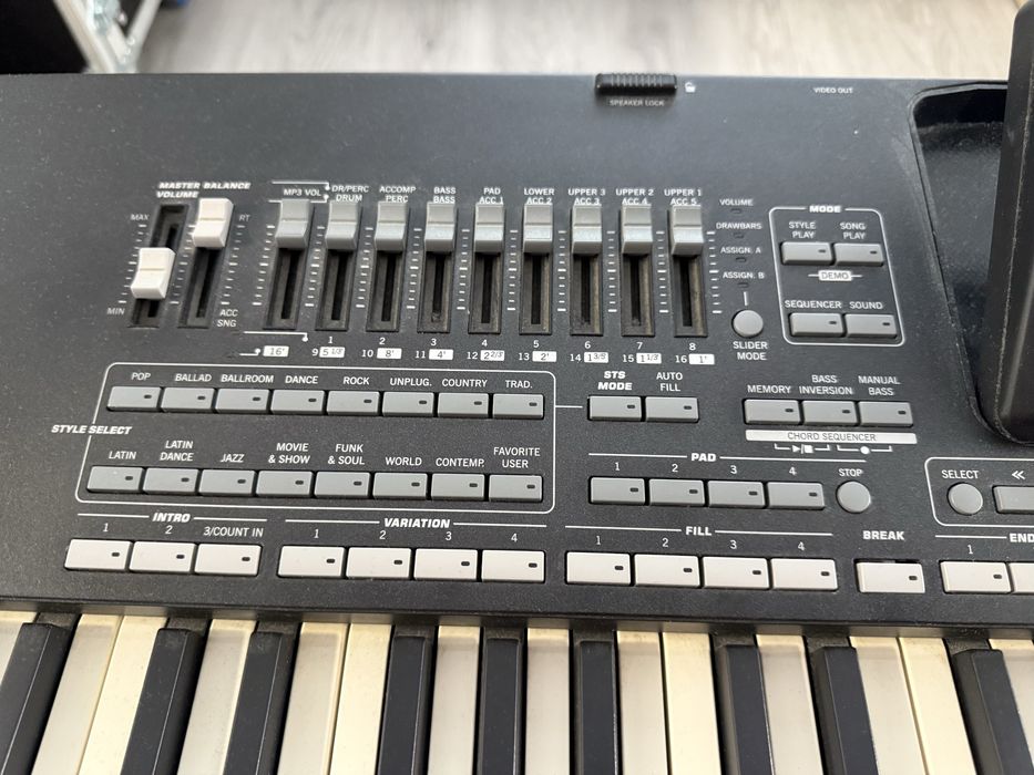 Korg pa3pro 76keys