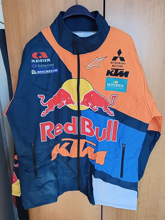 Суичъри на KTM FOX и ветровки с ципове няколко модела КТМ!!!