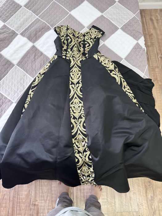 Платье в идельном состоянии