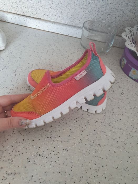 Продам Кросовки-макасы