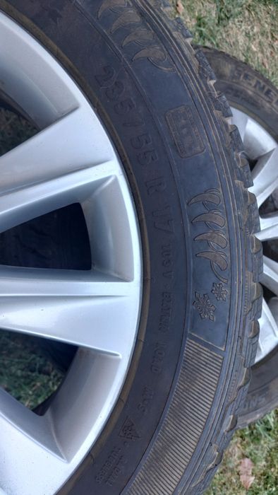 Roți iarnă tiguan 5×112 235 55 17