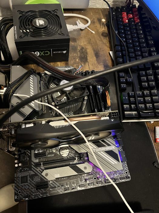 Kit placa de baza si procesor mag x570s plus procesor Ryzen 5600x