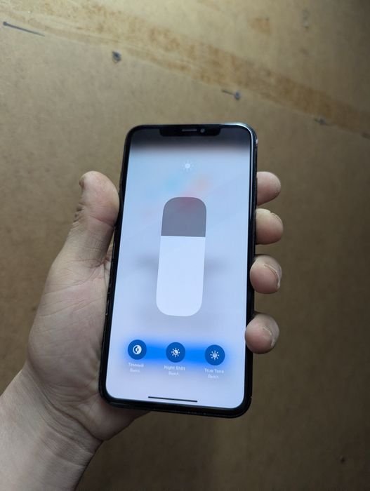 Iphone xs max 64 gblii