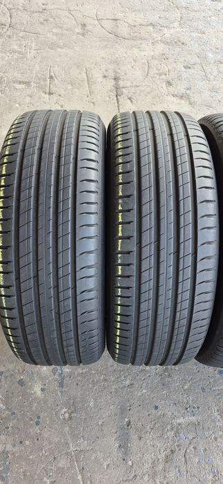 4 anvelope vara ca noi Michelin 235/60/18.Pretul este pe bucata.