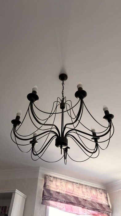 Люстра металлическая