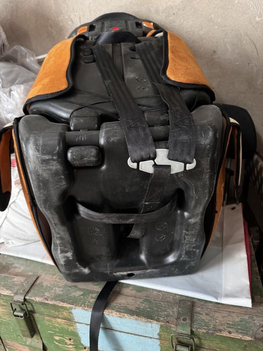 Продам автокресло