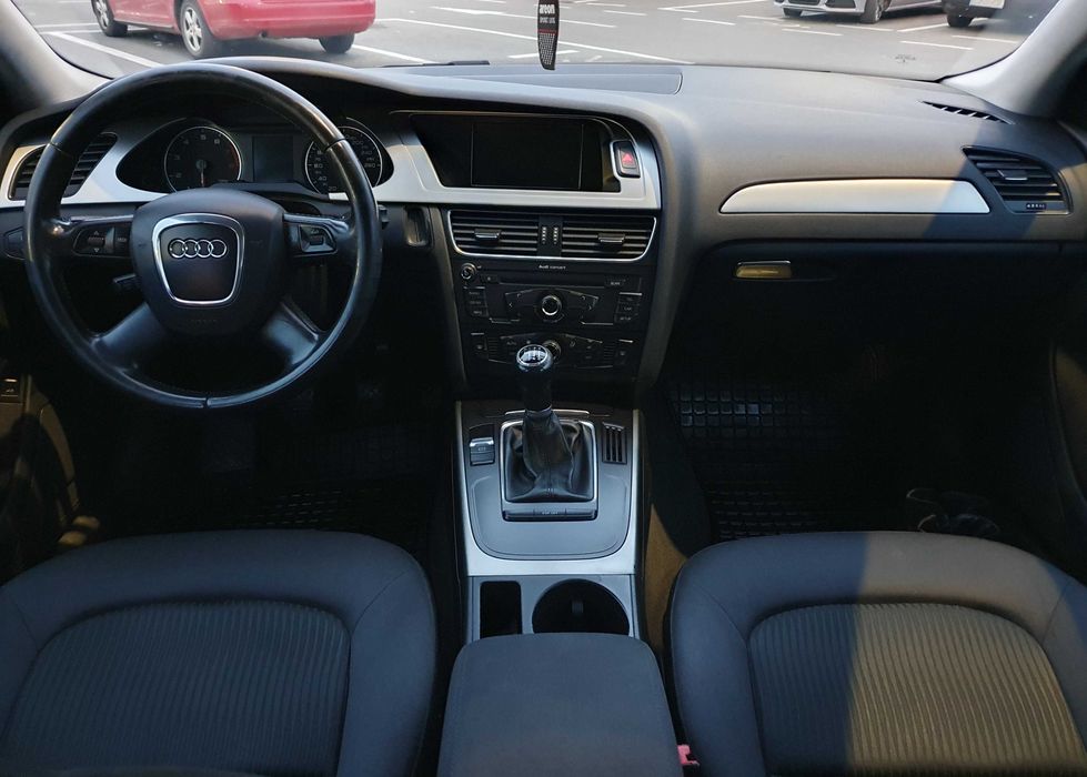 Vând Audi A4 B8, 1.8 TFSI