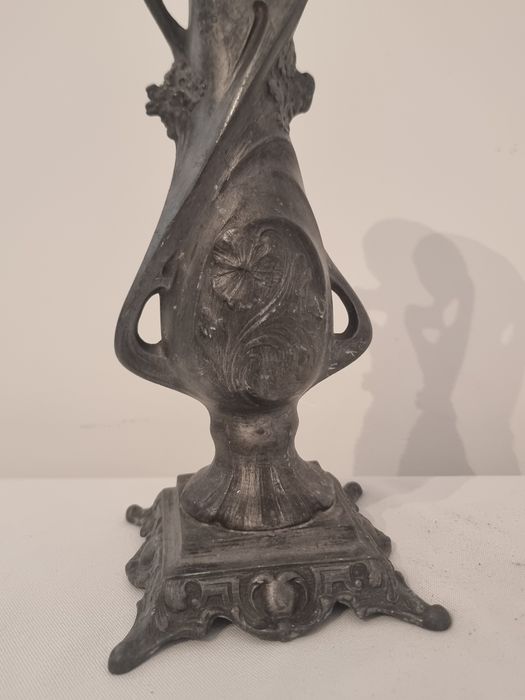 Vază Art Nouveau semnată C. Bonnefond, cca. 1900, 27 cm