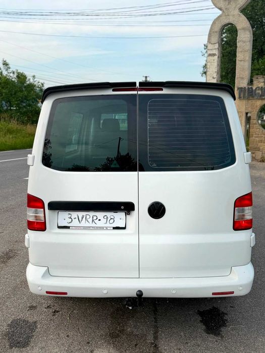 Volkswagen Transporter 5 2.0 TDI 2012