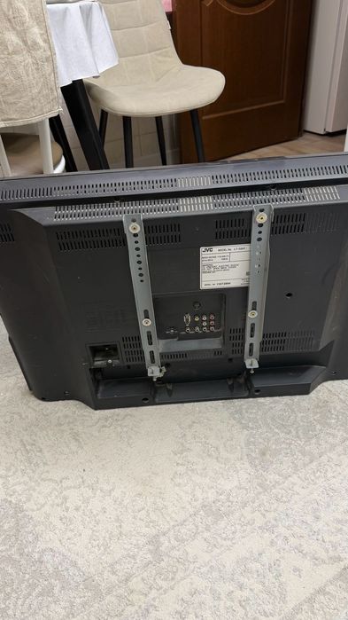 Продам телевизор JVC