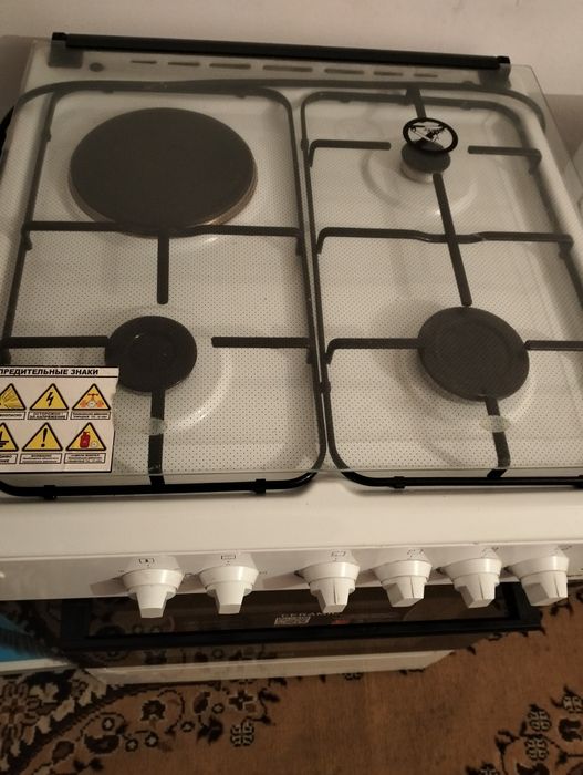 Срочно продам газ плиту!