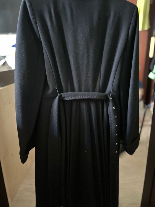 Шикарное черное драповое пальто