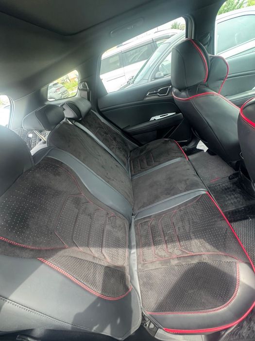 Чехлы , полики на kia sportage