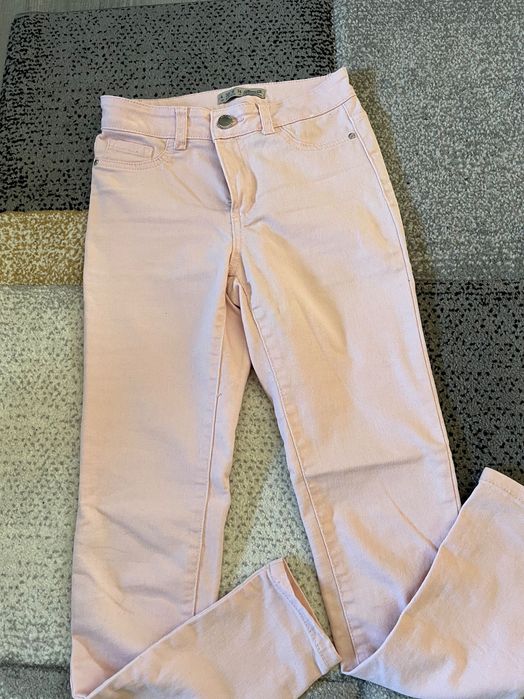 Светло розови дънки