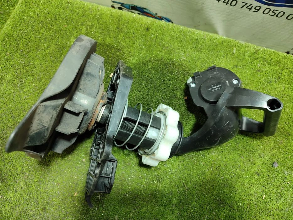 SUPORT MONTARE ROATA REZERVA + CAPAC RENAULT CLIO IV 2015 1.0 BENZINA TCE COD OEM 8106937 / 849823240 HATCHBACK 2012-2019