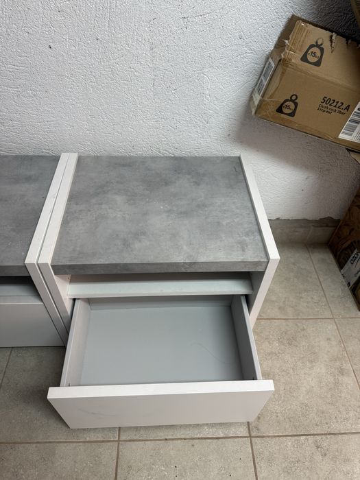 Нощни шкафове за спалня