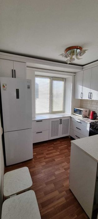 3  комн Арнагуль Империя