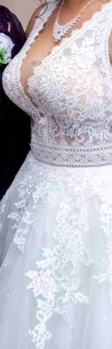 Rochie de mireasa tip A-line