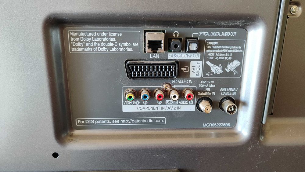 Смарт телевизор LG